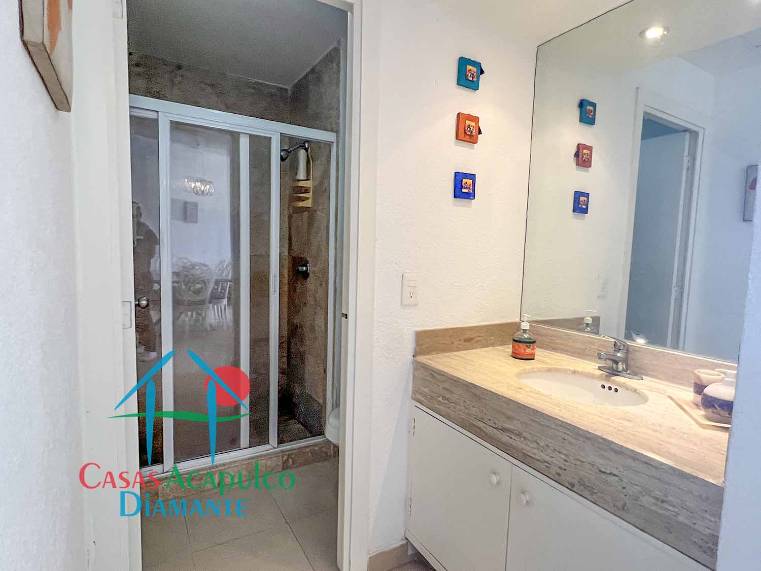 Kabah Mayan 702 - Baño completo 1